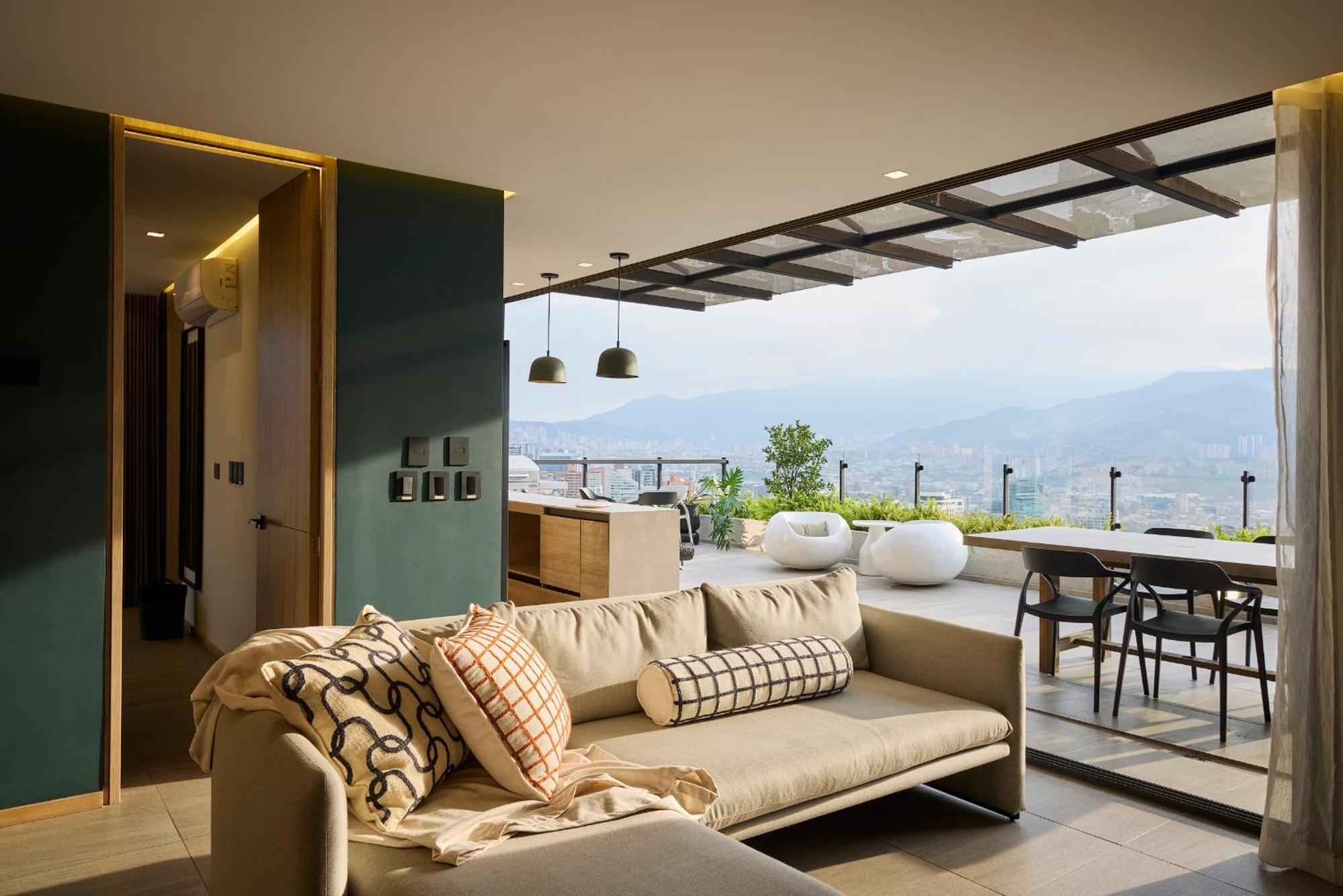 Wake Living Medellín Exterior foto