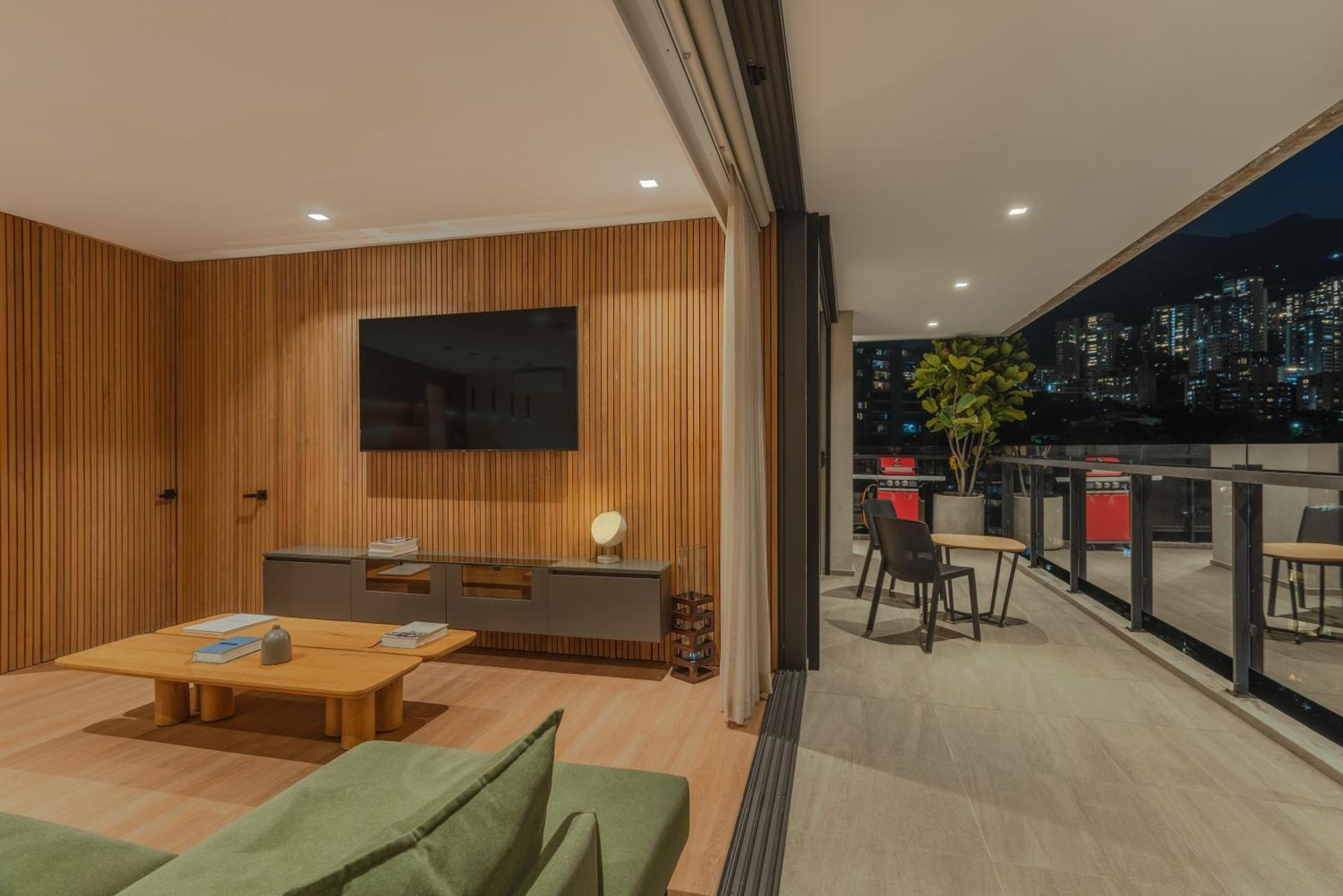 Wake Living Medellín Exterior foto